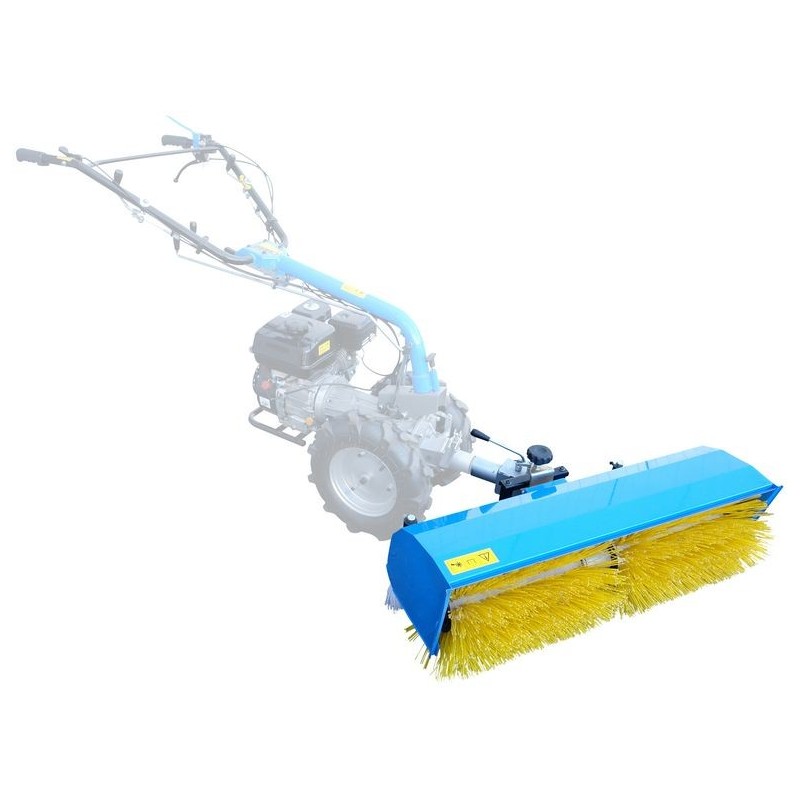 zametaci-stroj-k-malotraktoru-gkm-900-2v1-2