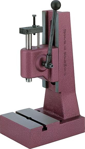 Ručný pákový lis s ozubenou tyčou 250 kp Berg + Schmid Pressentechnik Ručný pákový lis s ozubenou tyčou 250 kp Berg + Schmid Pressentechnik