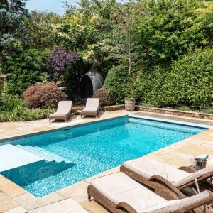 swimming-pool-desjoyaux